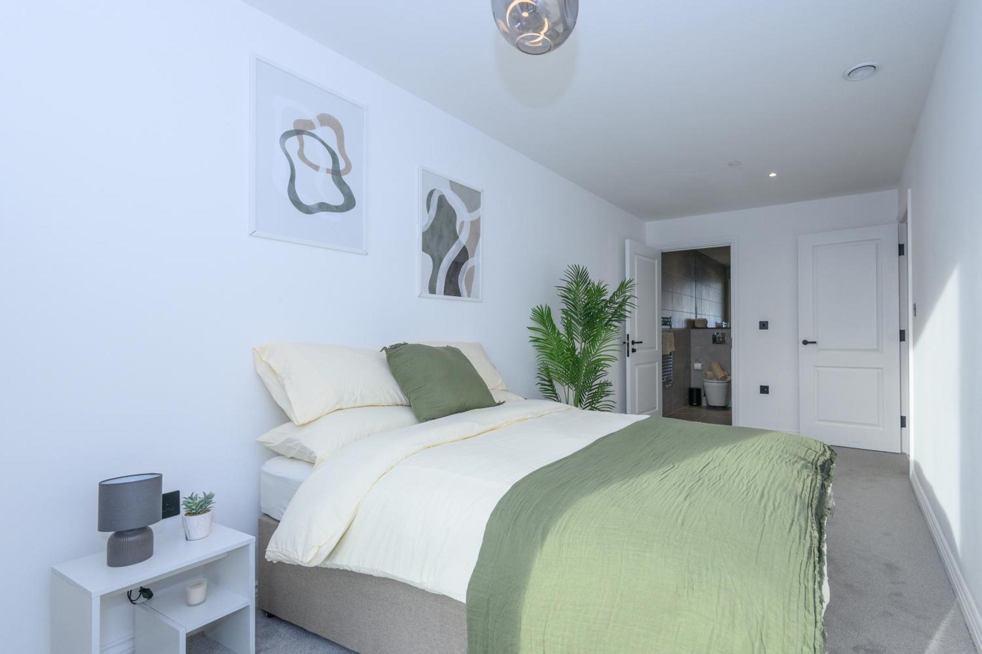 Superior 1 Bed Apartment By Leeds Train Staiton Bagian luar foto