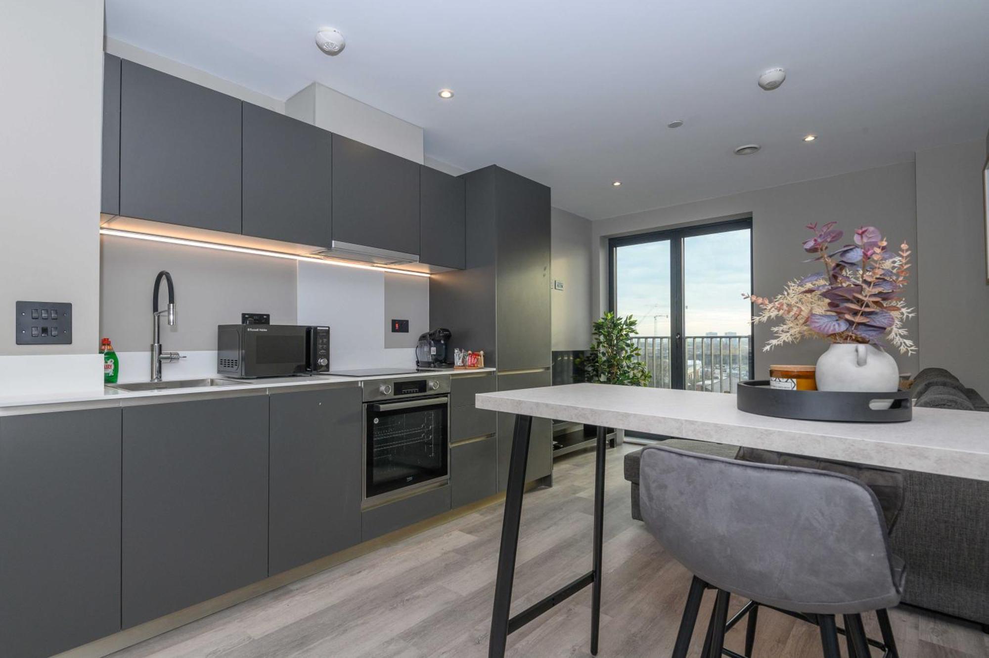 Superior 1 Bed Apartment By Leeds Train Staiton Bagian luar foto