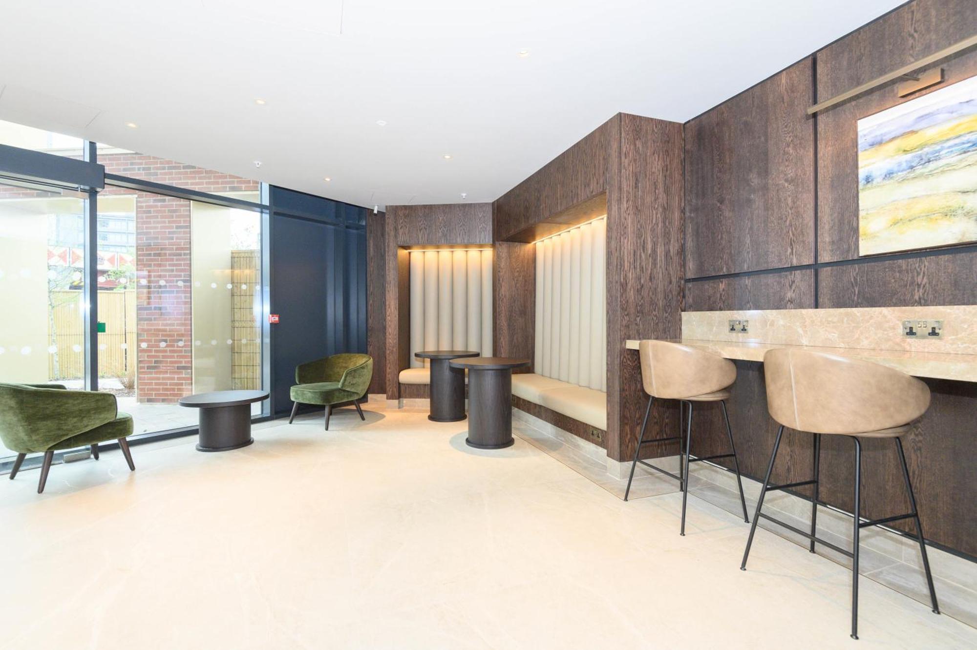Superior 1 Bed Apartment By Leeds Train Staiton Bagian luar foto